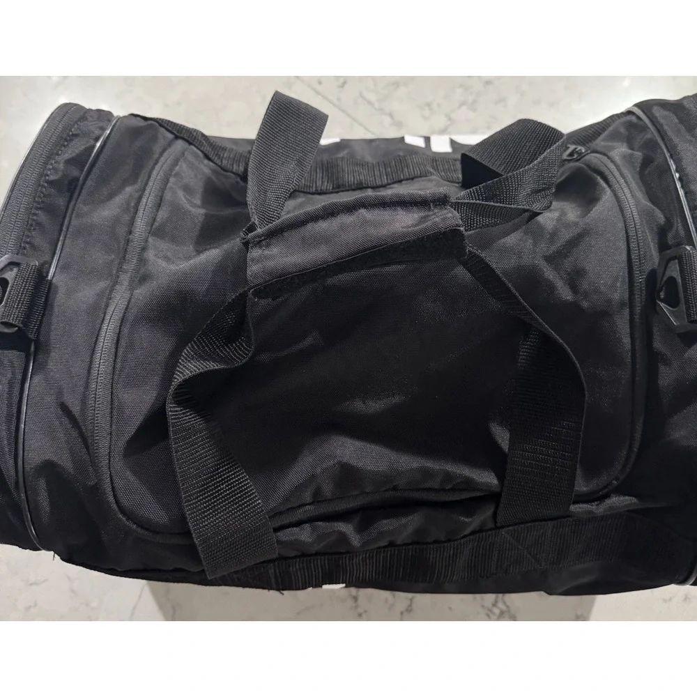 adidas Originals Santiago Duffel Bag Medium Black White Travel Weekender 976131